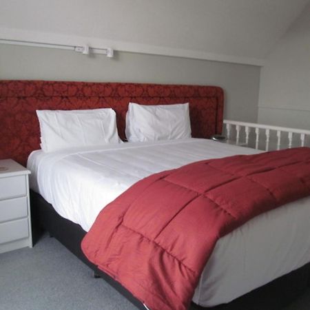 Phoenix Thermal Resort - Taupo Quarto foto